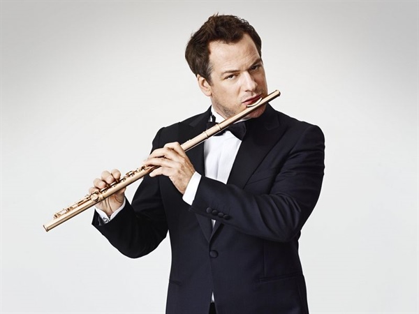 Emmanuel Pahud estrena un encargo del CNDM al compositor español Jesús Torres en Series 20/21