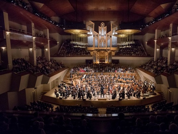 La Orquesta y Coro Nacionales de España pone a la venta los abonos para la temporada 24/25