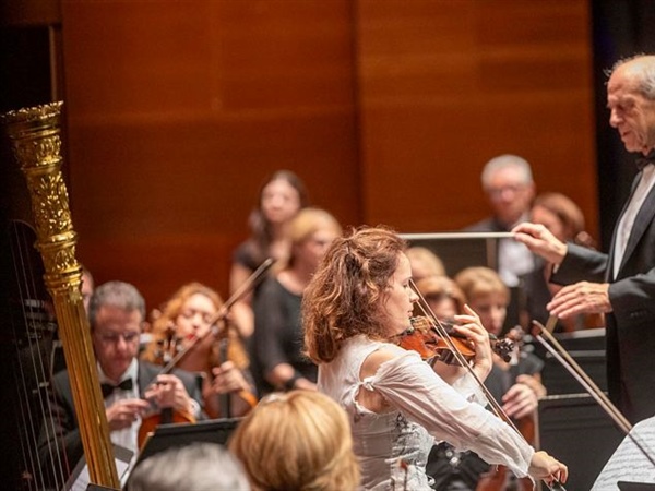 Crítica / Quincena Musical: Kopatchinskaja y Fischer, volcanes en erupción - por Javier Extremera