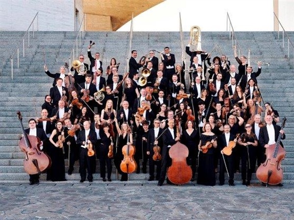 La Sinfónica de Tenerife inaugura la nueva temporada con el director Vasily Petrenko