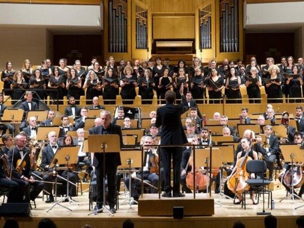 Crítica / Concierto solista y cantata con José Coronado - por Luis Mazorra Incera