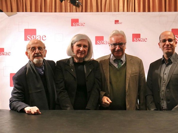 La compositora Teresa Catalán presentó su nuevo disco con su obra para piano