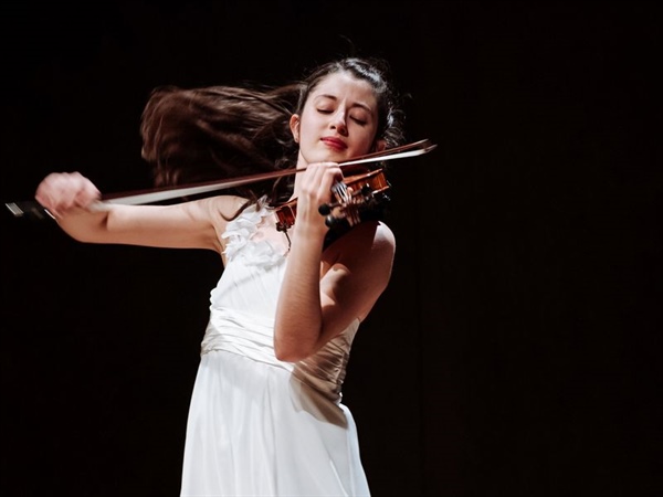 María Dueñas debuta con la Orquesta Nacional de España