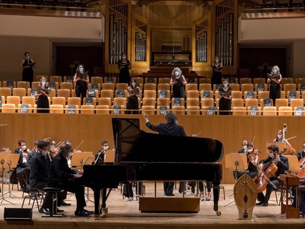 Crítica / Messiaen, Fauré y viceversa (OCNE & Kent Nagano) - por Luis Mazorra